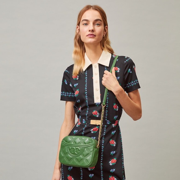 Tory Burch🌼NEW🌼Fleming Camera bag color Arugula - Picture 5 of 11